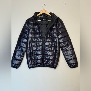Men's Black Puffer Jacket Sm